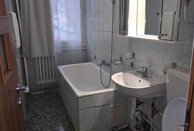 Garsonieră decomandată în Drumul Taberei