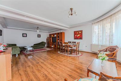 Hotel/Pensiune, de 480 mp, în Tractorul - 17