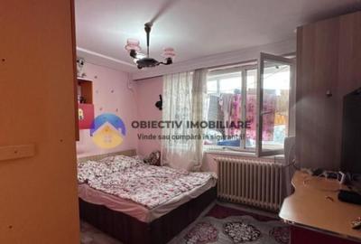 Apartament de vanzare 3 camere | Cartier Darmane?ti - 1