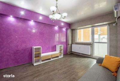 Apartament cu 3 camere decomandat în Rovine