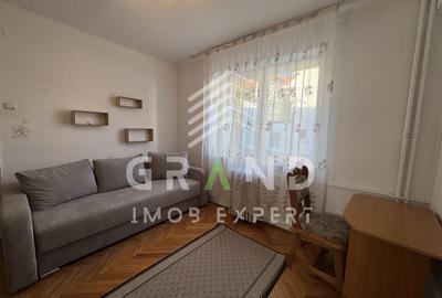 Apartament cu 2 camere semidecomandat, mobilat în Central