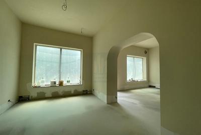 Spatiu Comercial | Prima Inchiriere | 100mp *Ultracentral*