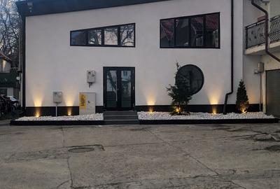 Spațiu comercial, de 380 mp, în Central - 1