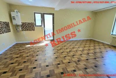 Apartament cu 2 camere decomandat în Trivale