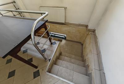 Spațiu comercial, de 150 mp, în Republicii - 6