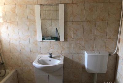 Casă cu 4 camere cu Teren 200 Mp în Central - 7