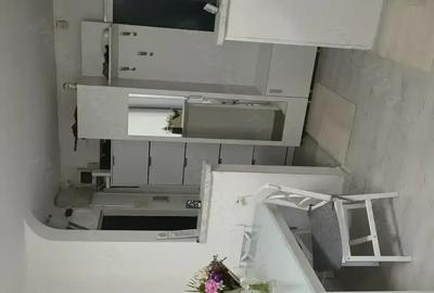 Apartament cu 3 camere decomandat în Noua - 5