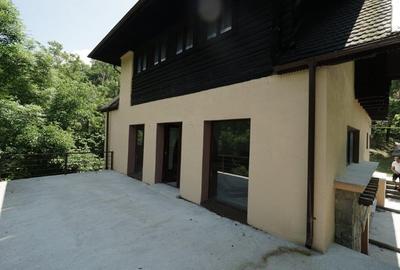 Apartament de Lux cu Terasa Panoramica, 93 mp si mansarda 49 metri - 2