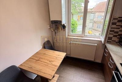 Apartament cu 2 camere decomandat, mobilat în Complex Studențesc - 13