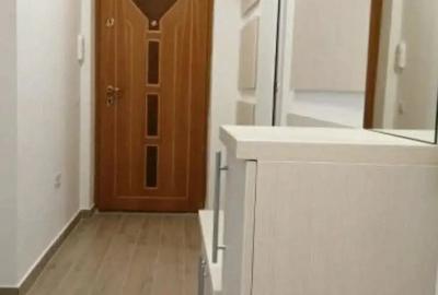 Apartament 3 camere decomandat – Nicolina (Prima statie), 70 mp, etaj 2/4 - 4