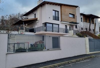 Casa de vanzare, zona Faget, superfinisata, teren 690 mp - 2