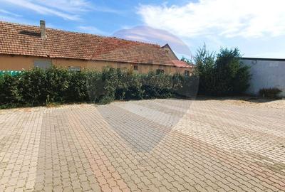 Spatii comerciale si teren 885 mp, central, Sambateni - 4