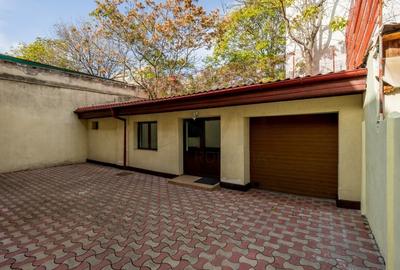 REV2004387 Vila 5 camere Decebal - 10