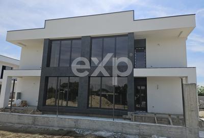 Duplex cu 4 camere cu Canalizare în 1 Decembrie - 5