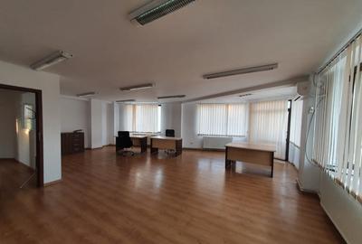 Spatiu birouri 4 incaperi, 3 balcoane, 110 mp – Mall Vitan/Timpuri Noi - 2