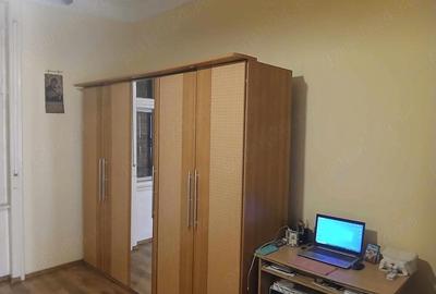 Casă cu 5 camere cu Teren 2019 Mp în Bulgăruș - 2