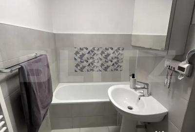 Apartament cu 4 camere semidecomandat în Central - 9