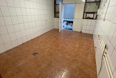 Spațiu comercial, de 20 mp, în Tei - 3