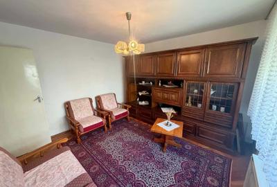 Apartament cu 2 camere decomandat în Central - 2