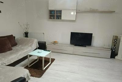 Apartament cu 2 camere decomandat în Central - 2