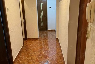 Apartament cu 3 camere decomandat în Tineretului - 10