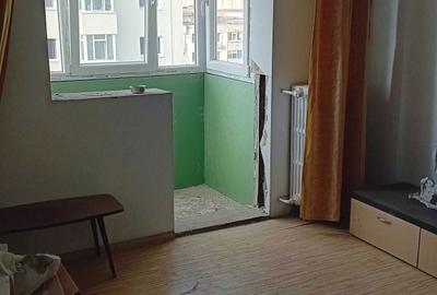 Apartament cu 2 camere semidecomandat în Berceni - 4