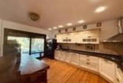 Casă individuală cu 6 camere cu Canalizare în Sud - 8