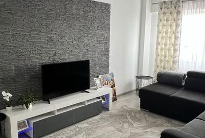 Apartament cu 3 camere decomandat în Calea București - 2