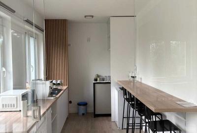 Casă cu 4 camere în Central - 4