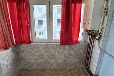 Inchiriere apartament 2 camere Zona 9 Mai / Registrul Comer?ului - 6