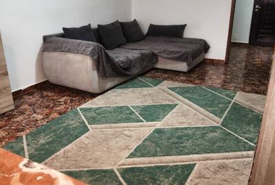 Apartament cu 2 camere decomandat în Cornișa - 2