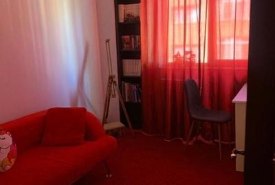 Apartament 3 cam, vedere la Bd Tomis-Dacia, etaj 3, centrala termica, luminos - 3