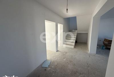Casă cu 5 camere cu Teren 392 Mp în Miroslava - 4
