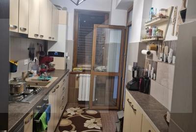 Apartament modern cu 3 camere -  bloc nou - zona centrala - 4