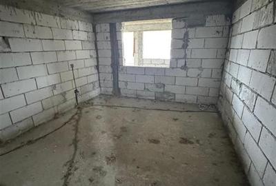 Casa Radulesti, an 1996 ,la rosu, 2.000 mp teren , 310 mp casa - 13