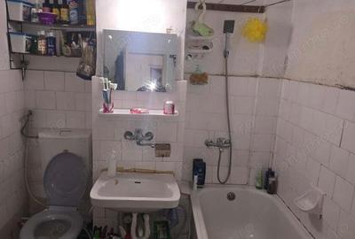 Vand apartament 3 camere decomandat in Deva. zona Lido (Casa de Pensii), etaj 2, bloc de 4 etaje - 5
