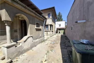 Casă cu 4 camere în Victoriei - 2