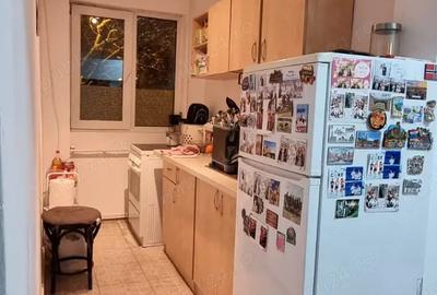 Apartament cu 3 camere semidecomandat în Soarelui - 1