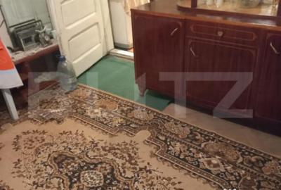 Casă cu 2 camere cu Teren 2000 Mp în Central - 2