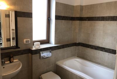 Apartament cu 3 camere decomandat în Sisești - 9