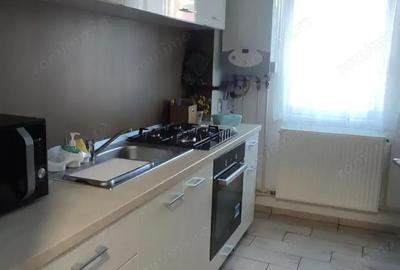 Garsonieră decomandată în Central - 1