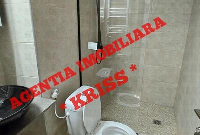 Apartament cu 4 camere decomandat în Central - 1