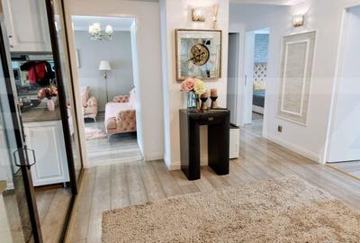 Apartament cu 4 camere în Central - 2