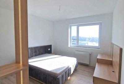 Apartament cu 3 camere decomandat în Exterior Vest - 3