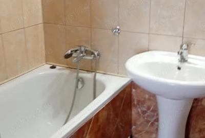 Apartament -2 camere -Zona Margeanului - 11
