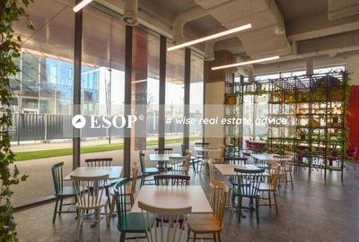 Spațiu comercial, de 60 mp, în Central - 4