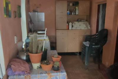 Casă cu 2 camere cu Teren 330 Mp în Sud - 9