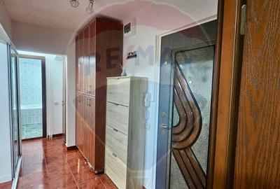 Vanazre Ap 2 camere în zona Titan - 8