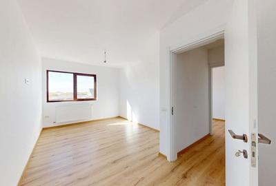 Casa Duplex cu 3 dorm.+ Dressing + Panouri Solare! Cu 2 intrari! - 16