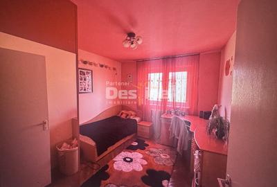 Apartament cu 2 camere semidecomandat, mobilat în Simeria - 5